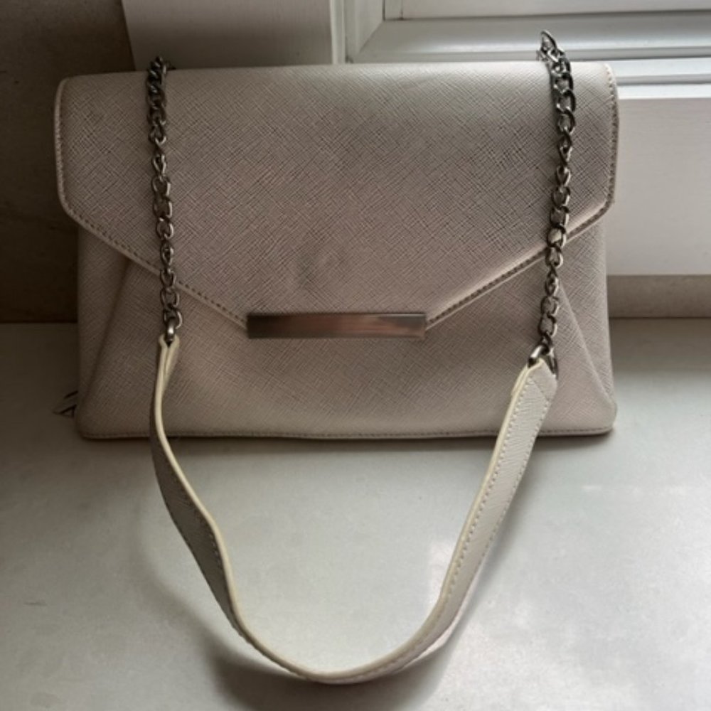 Sorial Prive Clutch, new with tags